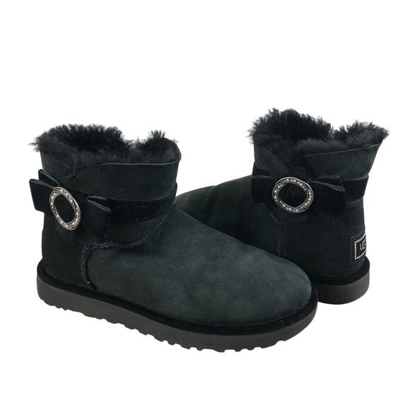 UGG Karlie Brooch Suede Bootie With Swarovski Crystals Sz 8 Black Feminine Comfy - Picture 1 of 8